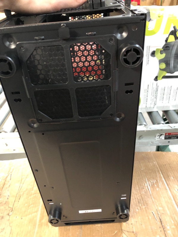 Photo 3 of Thermaltake Versa H22 Black ATX Mid Tower Perforated Metal Front and Top Panel Gaming 