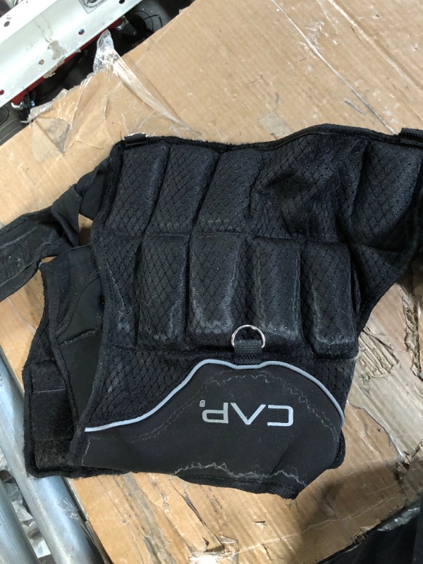 Photo 4 of Cap 20lb weighted vest