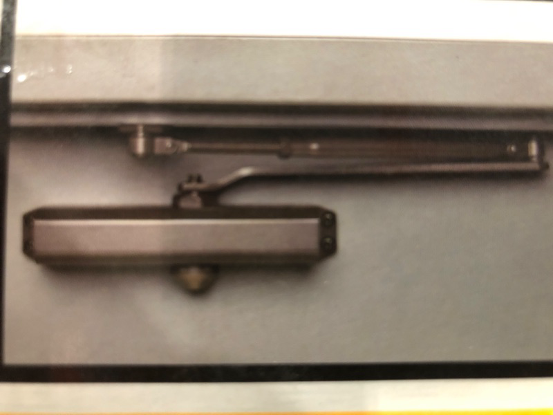 Photo 1 of Universal Hardware Heavy-Duty Bronze Commercial Door Closer