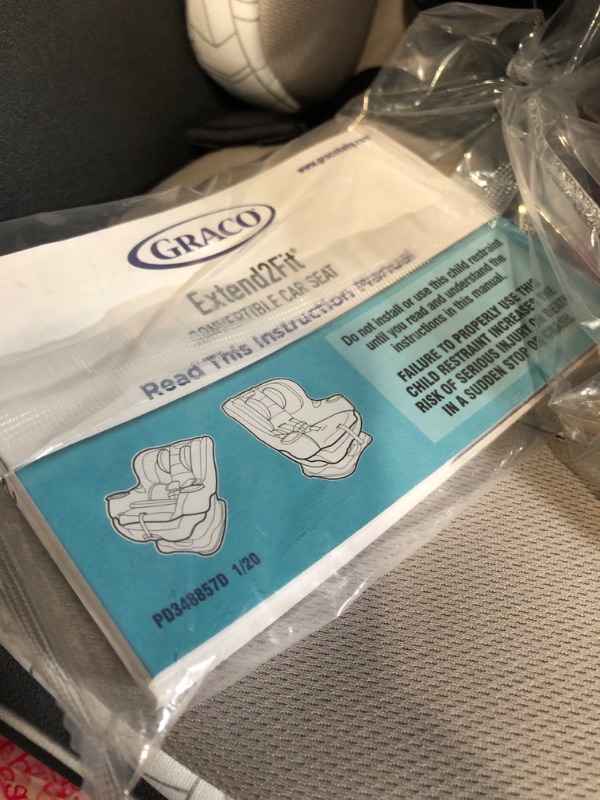 Photo 1 of Graco Extend2Fit Convertible Car Seat | Ride Rear Facing Longer with Extend2Fit, Redmond 2-in-1 Redmond