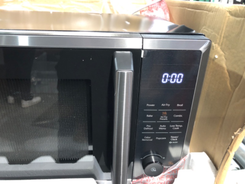 Photo 7 of *Damaged*TOSHIBA ML2-EC10SA(BS) 8-in-1 Countertop Microwave with Air Fryer Microwave Combo, 1.0 Cu.Ft.