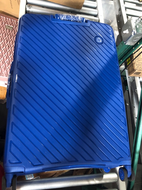 Photo 2 of * item has some minor damage * zipper tag missing * 
Rockland Prague Hardside Luggage with Spinner Wheels, Blue, 3-Piece Set (20/24/28) 