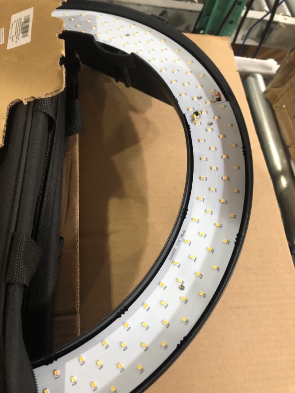 Photo 3 of Neewer Ring Light Kit:18"/48cm Outer 55W 5500K 