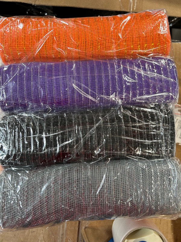 Photo 1 of **MISCELLANEOUS BUNDLE**
