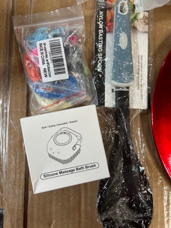 Photo 1 of **MISCELLANEOUS BUNDLE**
