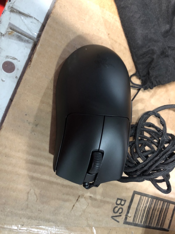 Photo 2 of Razer DeathAdder V3 Wired Gaming Mouse: 59g Ultra Lightweight - Pro 30K Optical Sensor - Gen-3 Fast Optical Switches - 8K Hz HyperPolling - 6 Programmable Buttons - Ergonomic - Speedflex Cable - Black Wired Black