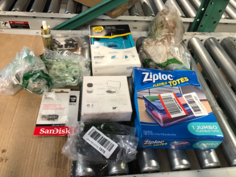 Photo 1 of miscellaneous bundle * as is * 