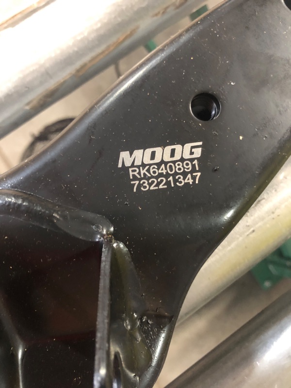 Photo 4 of MOOG RK640891 Control Arm