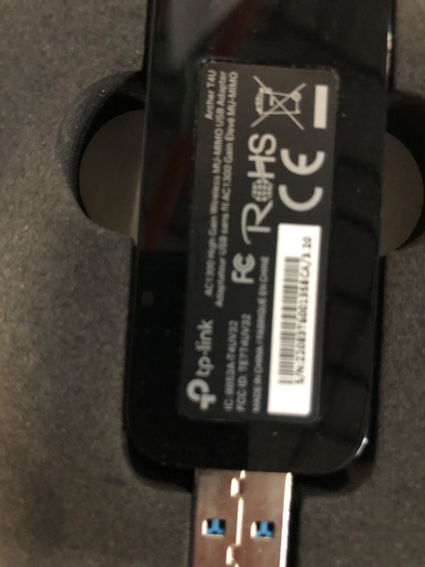 Photo 1 of TP-Link AC1200 Wireless Dual Band USB Adapter (Archer T4U V1)