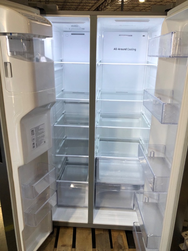 Photo 9 of Samsung 27.4 cu. ft. Side-by-Side Refrigerator