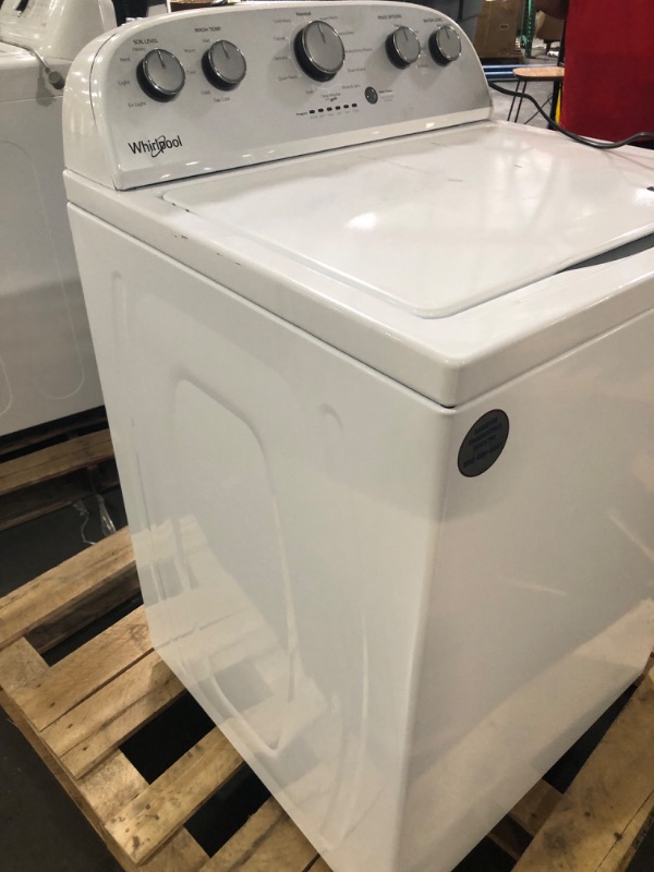 Photo 2 of Whirlpool 3.5-cu ft High Efficiency Agitator Top-Load Washer (White)