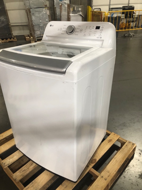 Photo 6 of LG 4.8 cu. ft. Top Load Washer in White with 4-way Agitator, NeverRust Drum and TurboDrum Technology