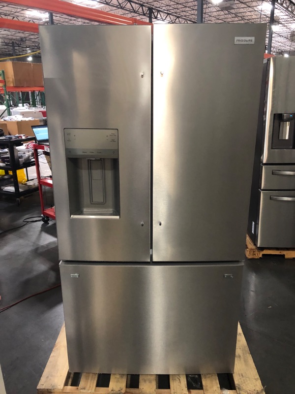 Photo 8 of Frigidaire 27.8-cu ft French Door Refrigerator with Ice Maker Easycare Stainless Steel