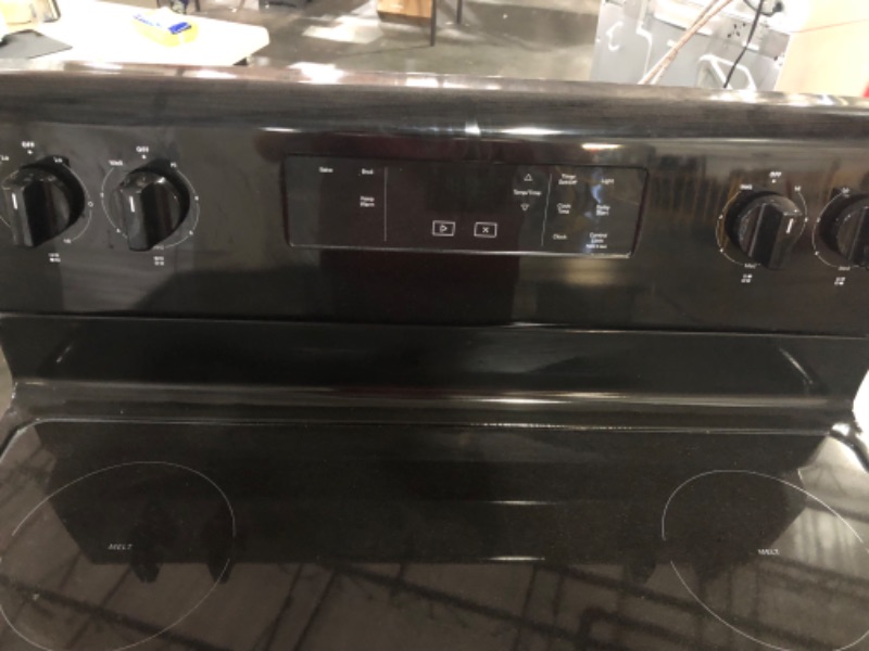 Photo 2 of Whirlpool 30-in Smooth Surface 4 Elements 5.3-cu ft Freestanding Electric Range (Black)