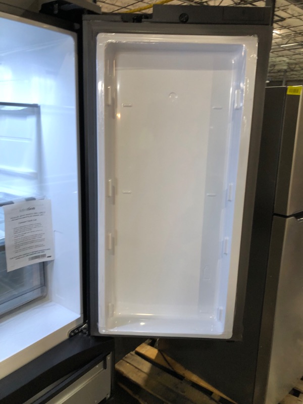 Photo 7 of Samsung French Door Refrigerator (23 cu. ft.) – with Screen Panel in White Glass