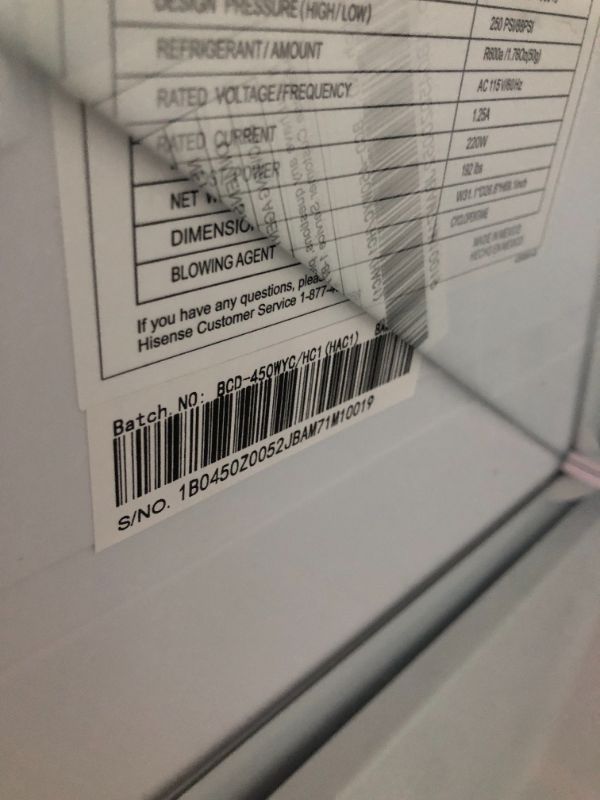 Photo 8 of Hisense 17.2 cu. ft. Refrigerator