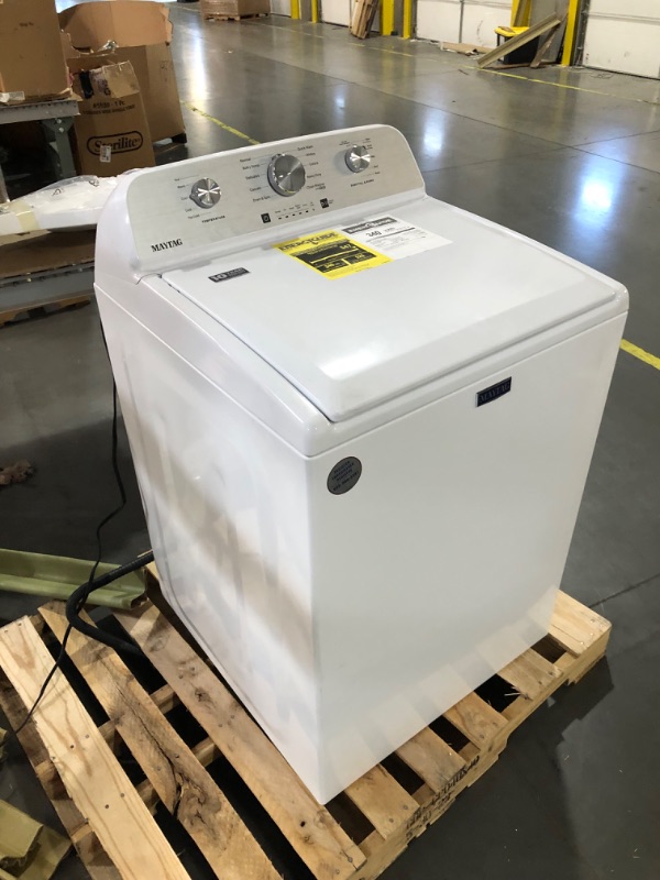 Photo 2 of Maytag 4.5 CU. FT. TOP LOAD WASHER 