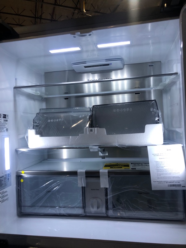 Photo 14 of 23 cu. ft. Smart Counter Depth BESPOKE 4-Door Flex™ Refrigerator with Customizable Panel Colors