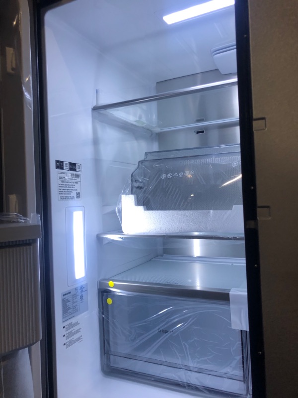 Photo 18 of 23 cu. ft. Smart Counter Depth BESPOKE 4-Door Flex™ Refrigerator with Customizable Panel Colors