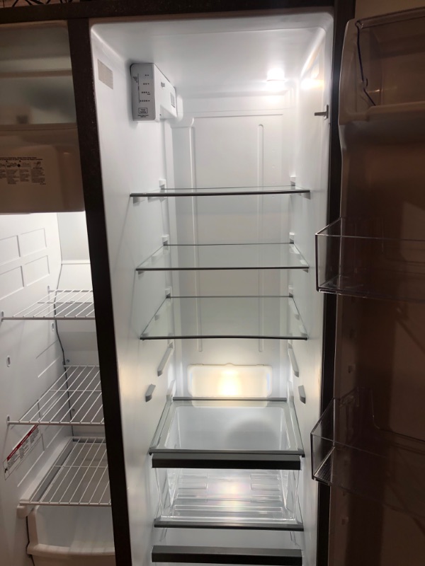 Photo 6 of *PREV USED*
36-inch Wide Side-by-Side Refrigerator - 24 cu. ft.