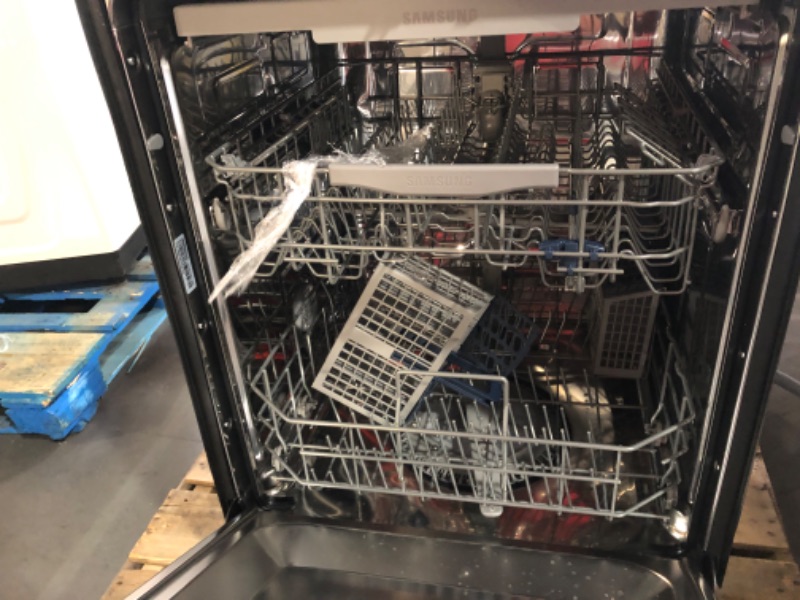 Photo 3 of Samsung StormWash Top Control 24-in Built-In Dishwasher With Third Rack (Fingerprint Resistant Stainless Steel) MODEL #: DW80R5060US SERIAL #: B090G8DW31051H