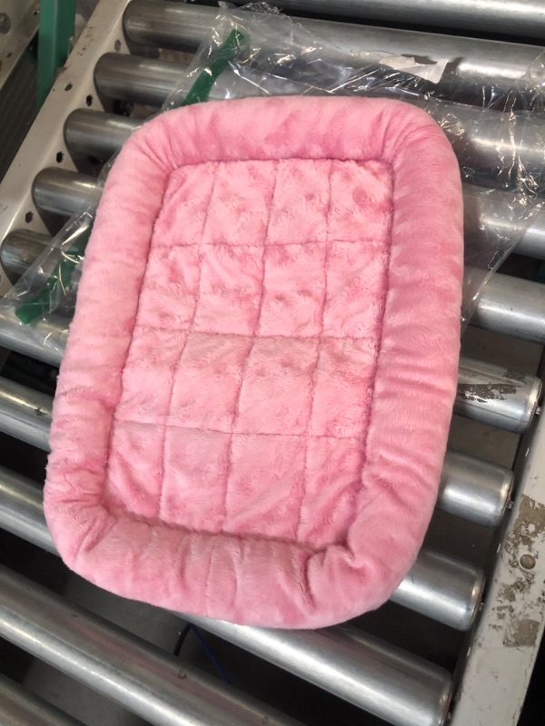 Photo 2 of 18L-Inch Pink Dog Bed or Cat Bed w/ Comfortable Bolster