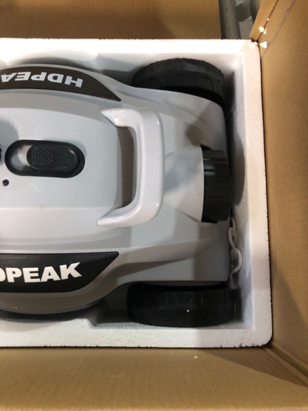 Photo 4 of **PARTS ONLY, NON-FUNCTIONAL** Cordless Robotic Pool Cleaner, HDPEAK Pool Vacuum Lasts 110 Mins, Auto-Parking, Rechargeable, Automatic Cordless Pool Vacuum