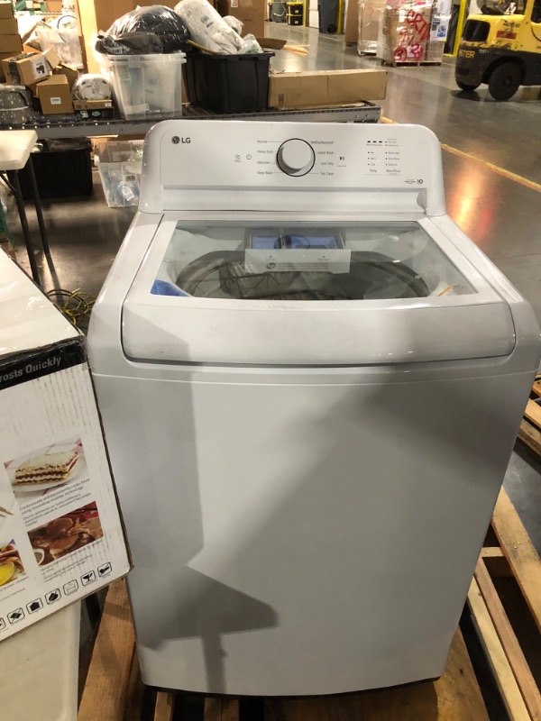 Photo 7 of LG 4.1-cu ft Agitator Top-Load Washer (White)