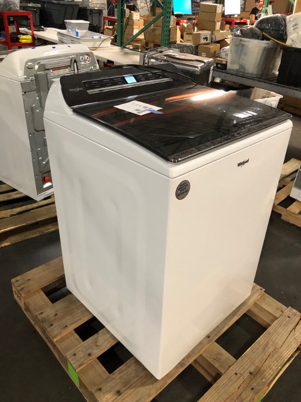 Photo 7 of hirlpool Smart Capable w/Load and Go 5.3-cu ft High Efficiency Impeller and Agitator Smart Top-Load Washer (White) ENERGY STAR