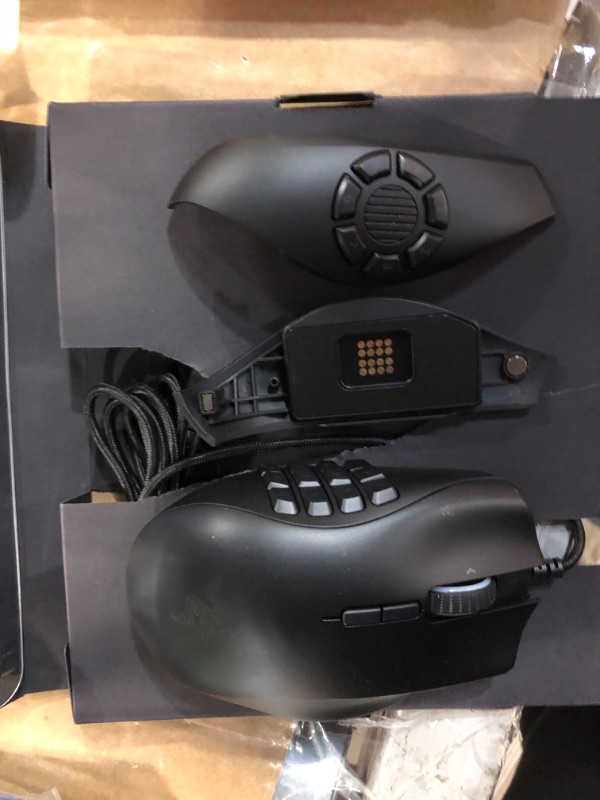 Photo 2 of Razer Mouse Gamer Naga Trinity 20 Buttons 16000DPI, Black