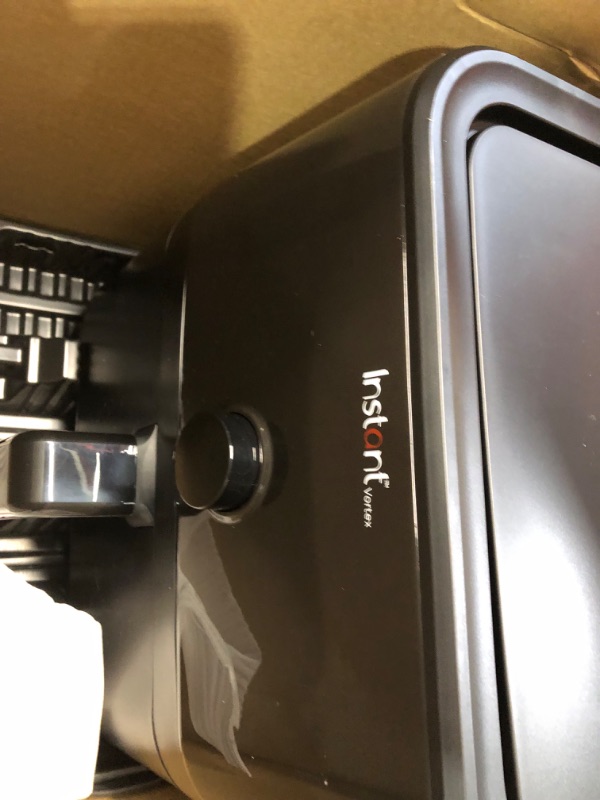 Photo 3 of (USED ONLY FOR PARTS) Instant Vortex 5.7QT Air Fryer Oven Combo, From the Makers of Instant Pot