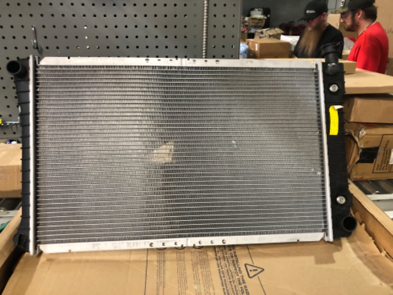 Photo 4 of Spectra Premium CU618 Complete Radiator for Chevrolet/GMC