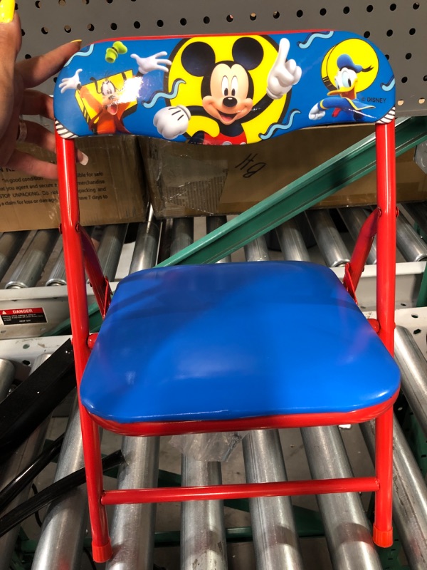 Photo 2 of *SEE NOTES* Disney Junior 45704 Mickey Kids Table & Chair Set, Junior Table for Toddlers Ages 2-5 Years ,20" x 20"