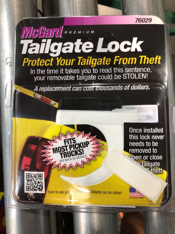 Photo 2 of *SEE NOTES* McGard 76029 Premium Pick-up Truck Tailgate Lock , Black