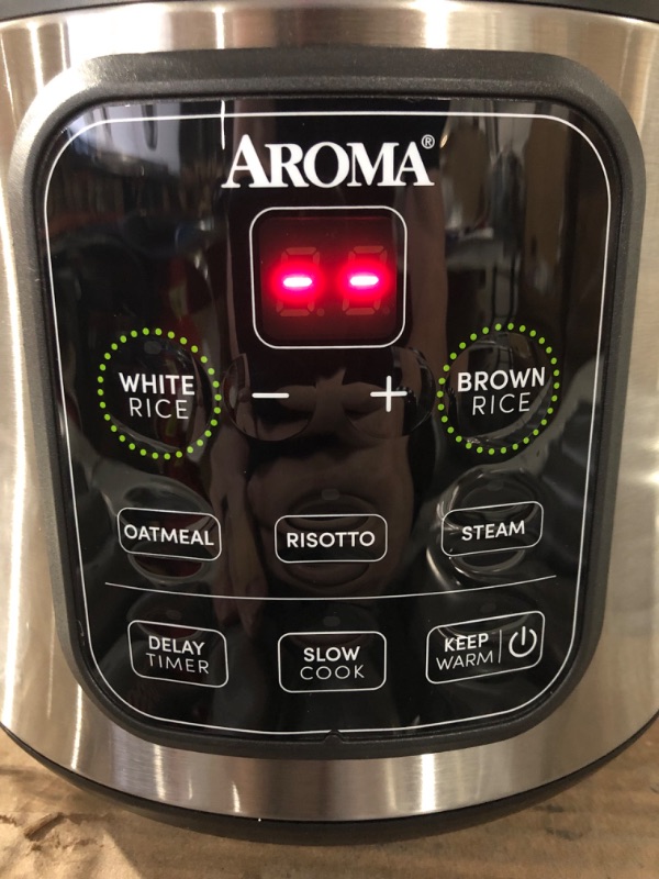 Photo 3 of ***LIGHTS UP WHEN PLUGGED IN - UNABLE TO TEST FURTHER***
Aroma Housewares Rice & Grain Cooker Slow Cook