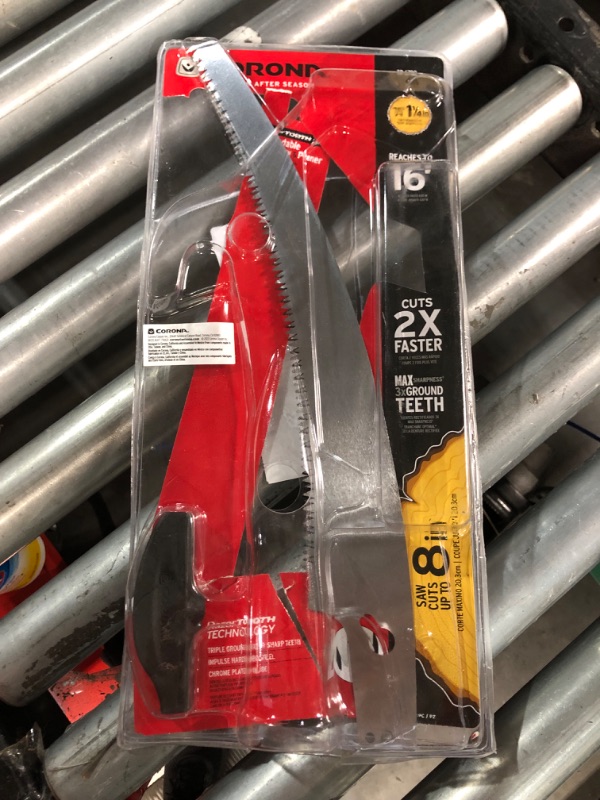 Photo 2 of **PARTS ONLY**Corona RazorTOOTH 13 in. High Carbon Steel Blade with Lightweight Fiberglass Handle Extendable Dual Compound-Action Tree Pruner