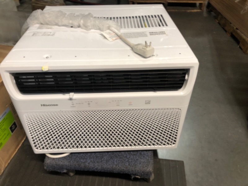 Photo 2 of ***UNTESTED - NONSTANDARD PLUG***
Hisense 1500-sq ft Window Air Conditioner with Remote (230-Volt; 24000-BTU) ENERGY STAR Wi-Fi enabled