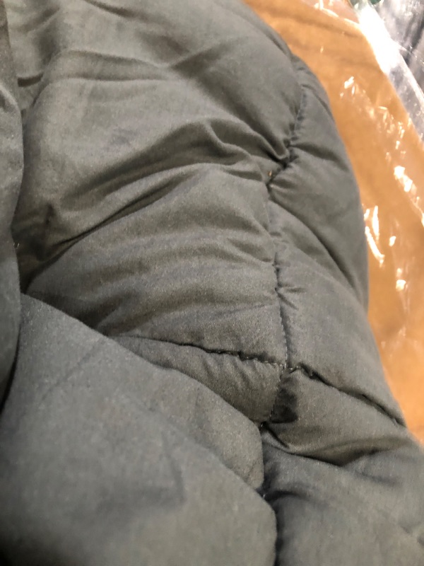 Photo 1 of ***UNKNOWN SIZE - STOCK PHOTO FOR REFERNCE ONLY***
Mattress Cover, Gray, Elastic Retaining Strap