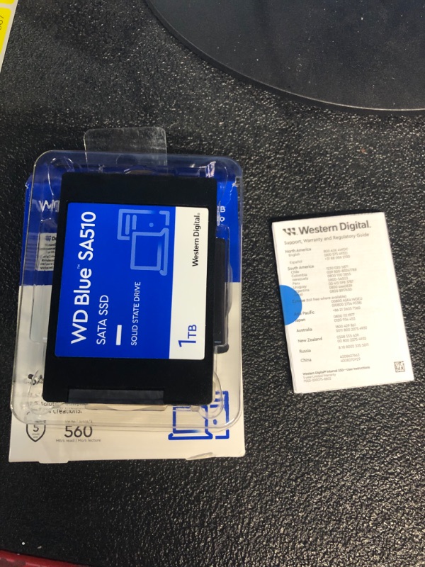 Photo 2 of Western Digital 1TB WD Blue 3D NAND Internal PC SSD 