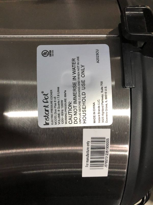 Photo 5 of ***HUGE DENT IN SIDE - SEE PICTURES***
Instant Pot Duo Plus 9-in-1 Electric Pressure Cooker, 8 Quart