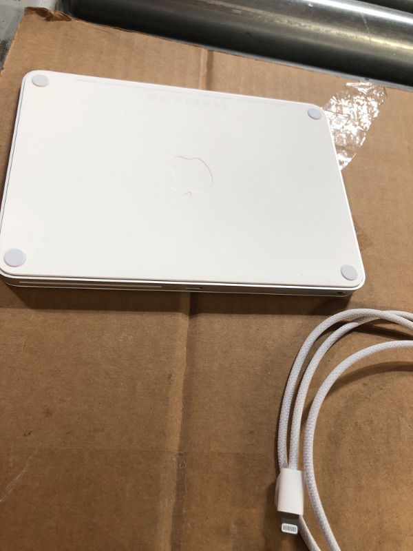 Photo 4 of Magic Trackpad - White Multi-Touch Surface