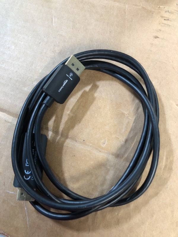 Photo 3 of Amazon Basics Uni-Directional DisplayPort to HDMI Display Cable 4K@60Hz - 6 Feet, Monitor 6 Feet Cable