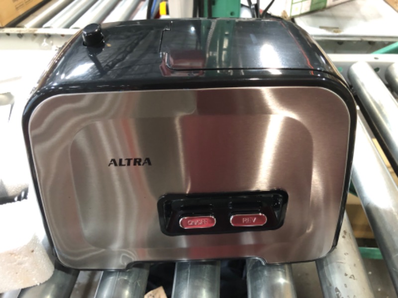 Photo 2 of **BRAND NEW**  ALTRA LIFE Meat Grinder, Sausage Stuffer, [2800W Max] Electric Meat Mincer with Stainless Steel Blades & 3 Grinding Plates,Sausage Maker & Kubbe Kit for Home Kitchen & Commercial Using (MG090-S)