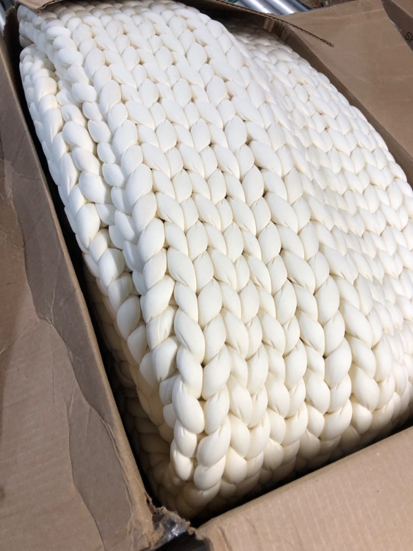 Photo 2 of (USED) Guohaoi Handmade Knitted Weighted Blanket, Cream White 48"x72" 15lbs
