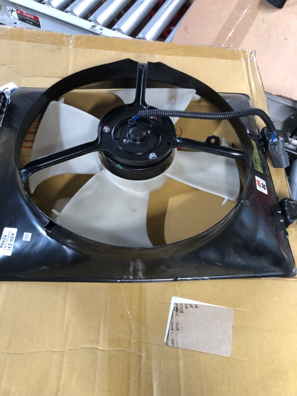 Photo 4 of Dorman 620-231 A/C Condenser Fan Assembly Compatible with Select Honda Models