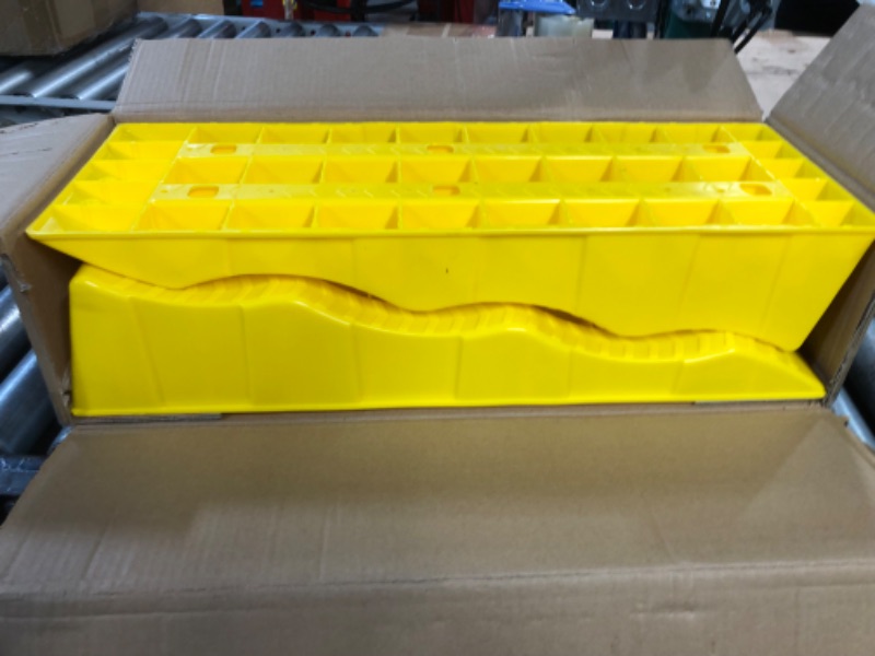 Photo 1 of AQTZGOS Car Leveling ramp, 2-Piece Set 