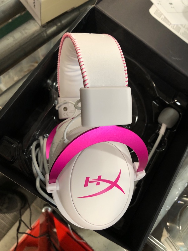 Photo 3 of HyperX Cloud II - Gaming Headset