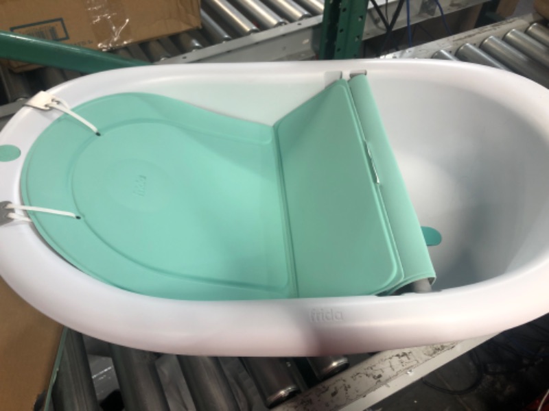 Photo 3 of 4-in-1 Grow-with-Me Bath Tub 