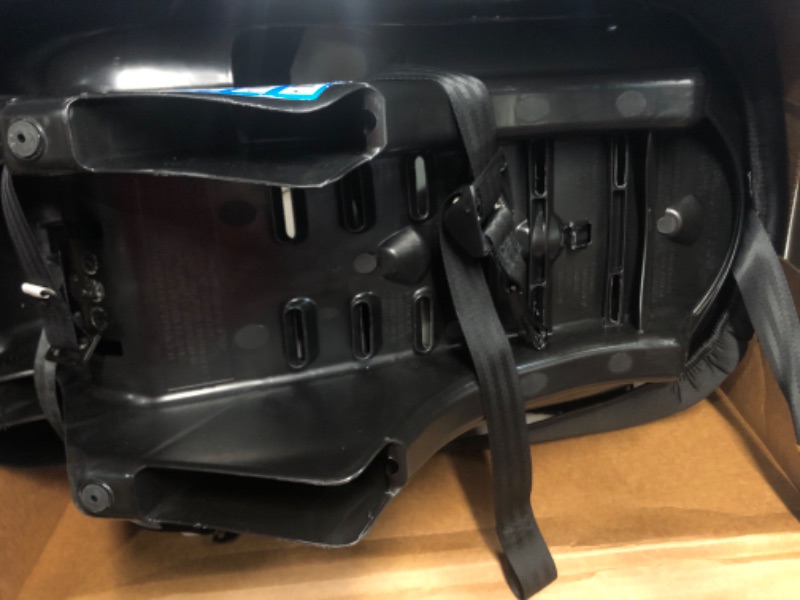 Photo 1 of Cosco Onlook 2-in-1 Convertible Car Seat