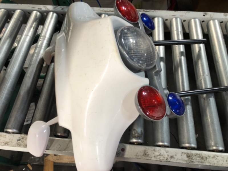 Photo 1 of **MISSING HARDWARE TO KEEP HANDLES IN PLACE** Kid Motorz Patrol H Police 12V
